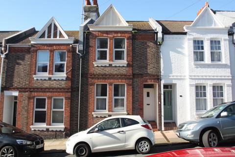 6 bedroom terraced house to rent, White Street, Brighton BN2