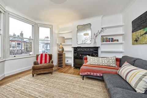 3 bedroom flat for sale, Bathurst Gardens, London, NW10