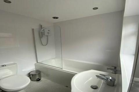 3 bedroom house share to rent, Darnley Street, Stoke-On-Trent ST4