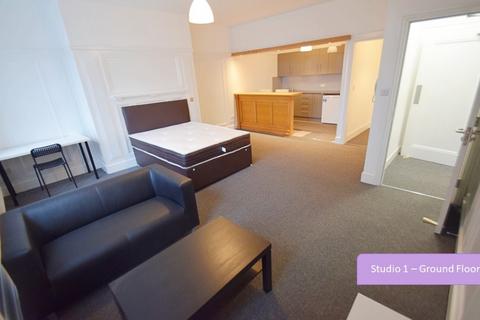 undefined, King Street, Newcastle-Under-Lyme ST5