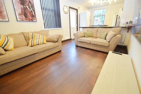 5 bedroom house share to rent, Sheppard Street, Stoke-On-Trent ST4