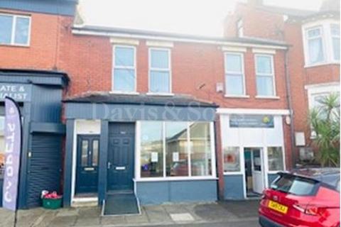 Shop to rent, Caerleon Road, Newport. NP19 7LW