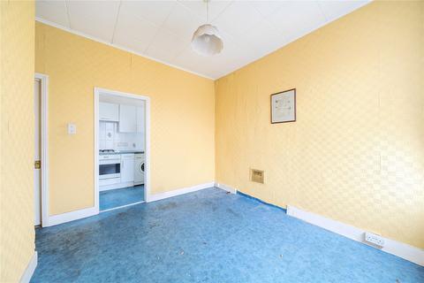 3 bedroom apartment for sale, Sedgemere Avenue, London, N2