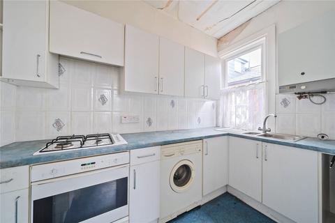 3 bedroom apartment for sale, Sedgemere Avenue, London, N2