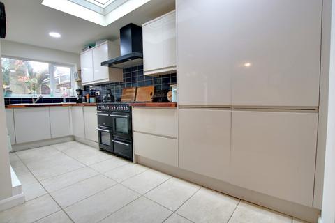 4 bedroom detached house for sale, Bassett, Southampton
