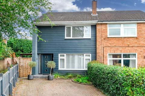 3 bedroom semi-detached house to rent - Field Lane, Stourbridge, West Midlands, DY8