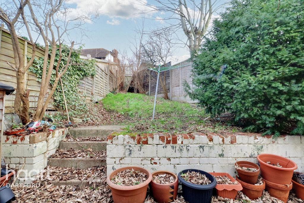 Darenth Road, Dartford 3 bed townhouse for sale £400,000
