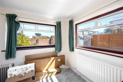 84 Brook Way, Lancing, BN15 8DH