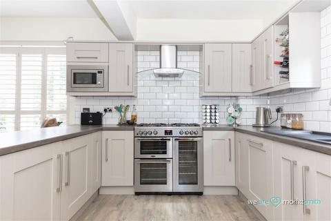 42 Charles Ashmore Road, Sheffield, S8 8GJ