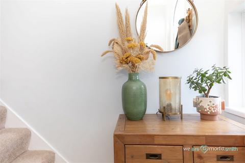 42 Charles Ashmore Road, Sheffield, S8 8GJ
