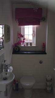 2 bedroom house share to rent - Langlands Rise