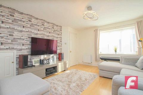 3 bedroom end of terrace house for sale, Haweswater Drive, Watford