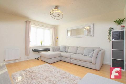 3 bedroom end of terrace house for sale, Haweswater Drive, Watford