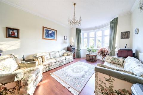 26b Castlebar Park, London, W5 1BX