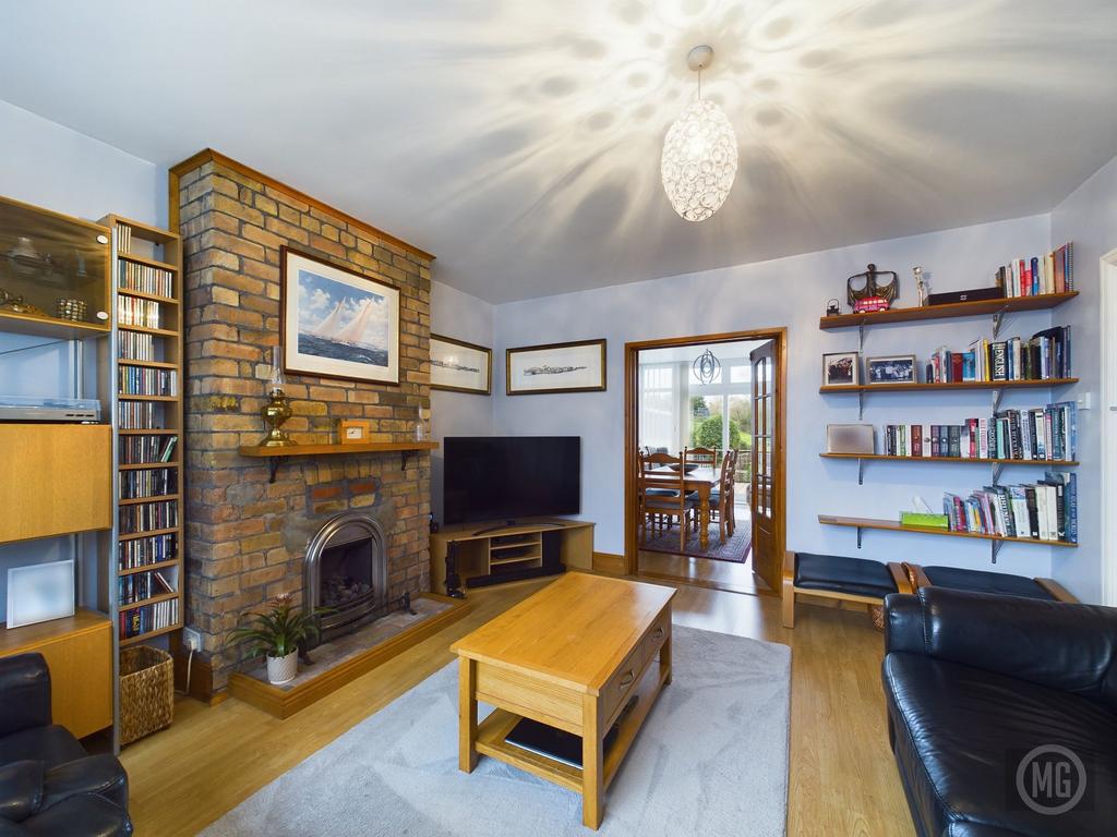 Glenarm Road, Bristol, BS4 4 bed semidetached house for sale £474,983