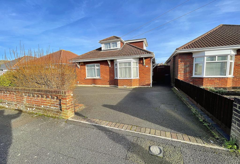 Acton Road, Bournemouth, Dorset 4 bed detached bungalow for sale £375,000