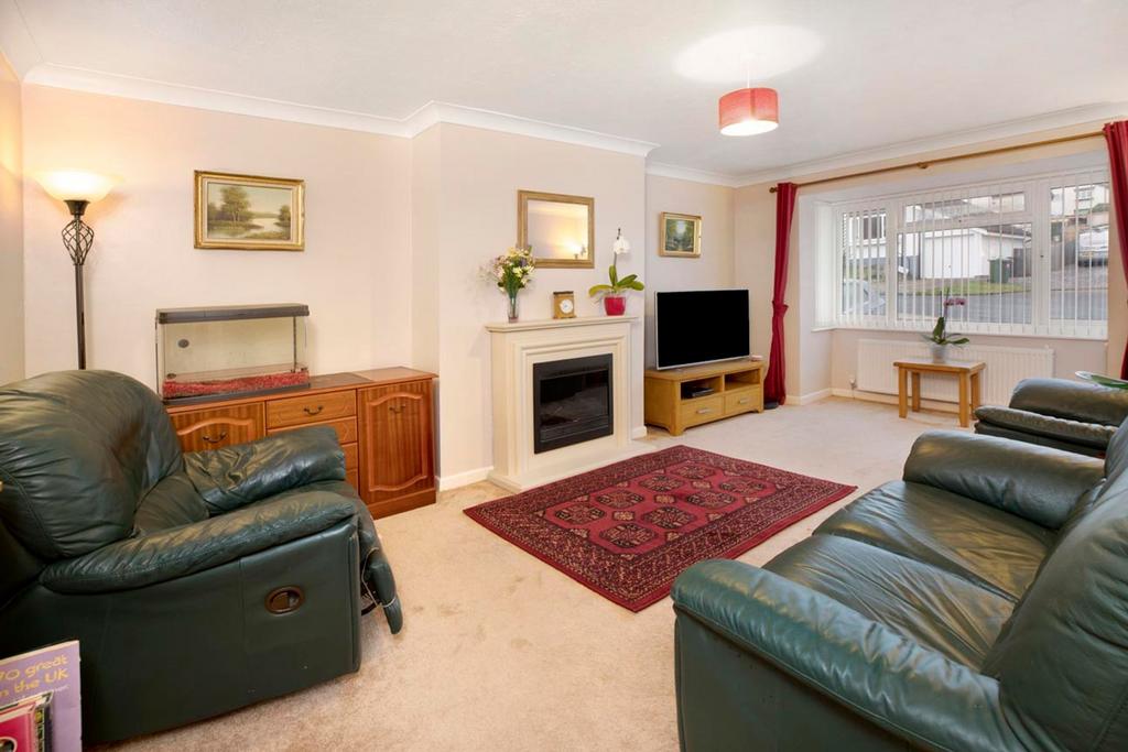 Beechwood Court, Teignmouth, TQ14 3 bed detached bungalow for sale £360,000
