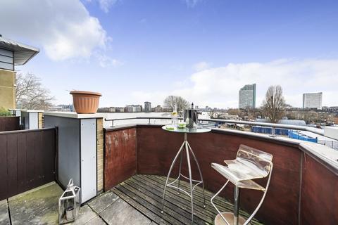 3 bedroom end of terrace house for sale, Rope Street, Surrey Quays