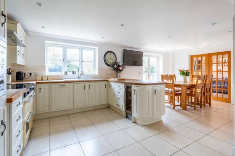 5 bedroom detached house for sale, Thrigby Road, Filby
