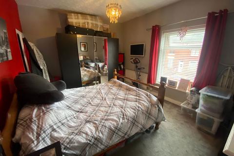 257 Denton Lane, Chadderton, Oldham, OL9 9DG
