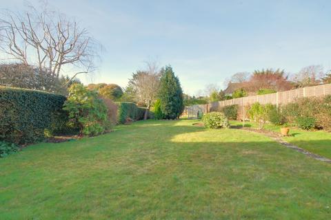 24 Berkeley Square, Warblington, Havant, PO9 2RT