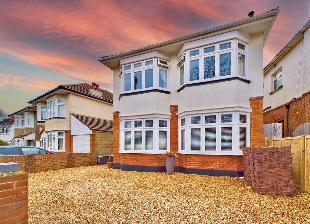 Westfield Road, Tuckton, Bournemouth, Dorset, BH6 3 bed detached house