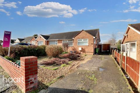 2 bedroom semi-detached bungalow for sale, Linden Drive, Clacton-On-Sea