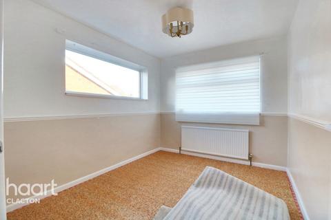 2 bedroom semi-detached bungalow for sale, Linden Drive, Clacton-On-Sea