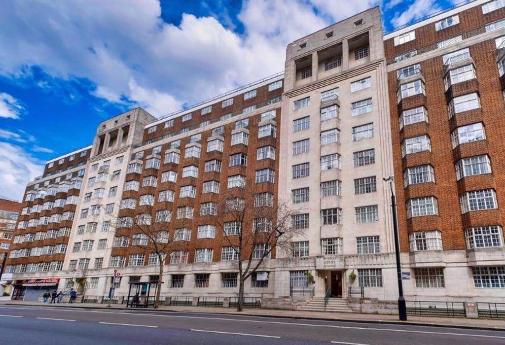 Russell Court, Bloomsbury, London WC1H Studio - £290,000