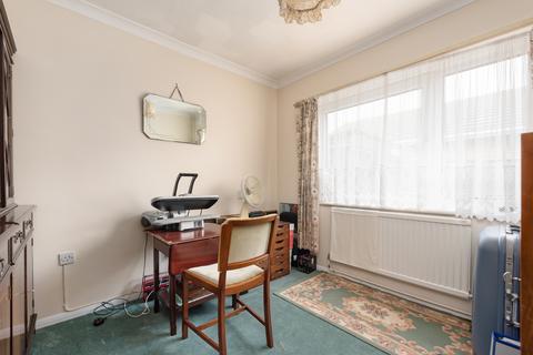 2 Meadow Close, Herne Bay, CT6 6NN