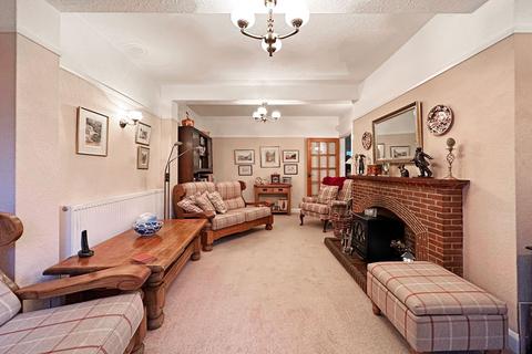 3 bedroom cottage for sale, Old Warwick Road, Lapworth, B94