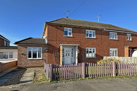 4 bedroom semi-detached house for sale, Pennyfields, Bognor Regis, West Sussex PO22