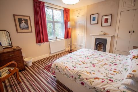 108 Mill Street, Ottery St Mary, EX11 1AF