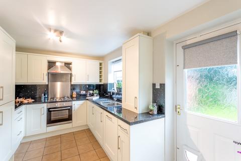 1 Briar Grove, Harworth, Doncaster, DN11 8SE