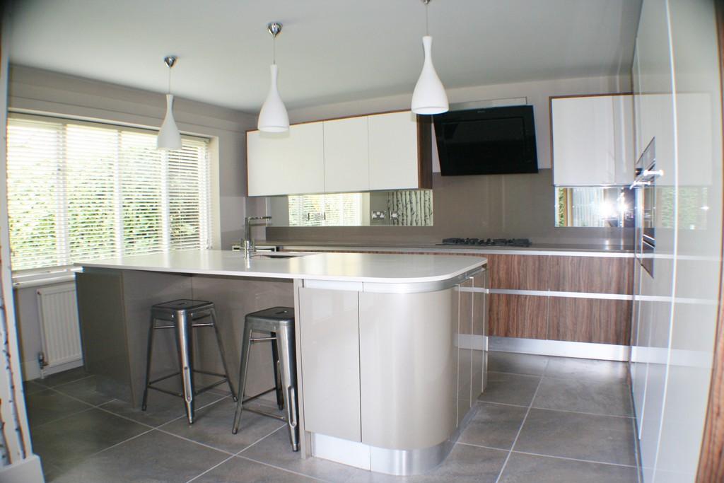 GROVE WALK, NORWICH NR1 5 bed detached house £550,000