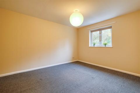 43 High Trees Close, Redditch, B98 7XJ