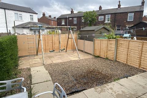 3 bedroom terraced house for sale, Knoll Close, Ossett, West Yorkshire, WF5