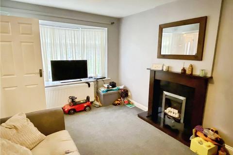 3 bedroom terraced house for sale, Knoll Close, Ossett, West Yorkshire, WF5