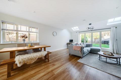 178 Corn Street, Witney, OX28 6BY