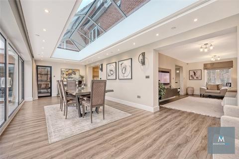 5 bedroom detached house for sale - Chigwell, Chigwell IG7