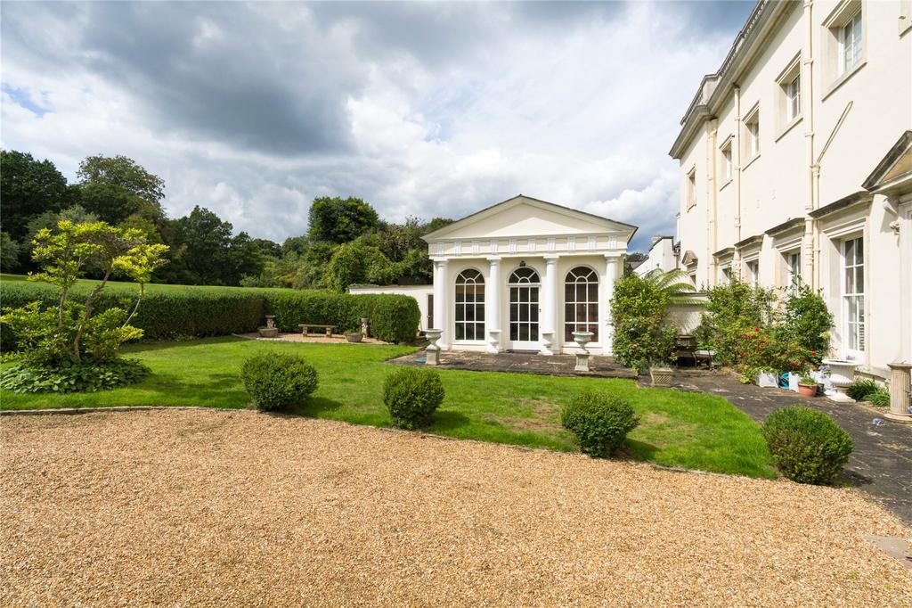 Private Garden