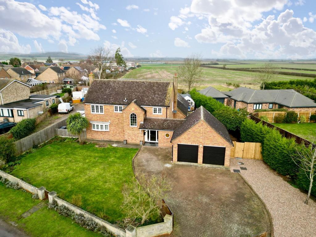 Church Street, Sawtry, Cambridgeshire. 4 bed detached house for sale ...