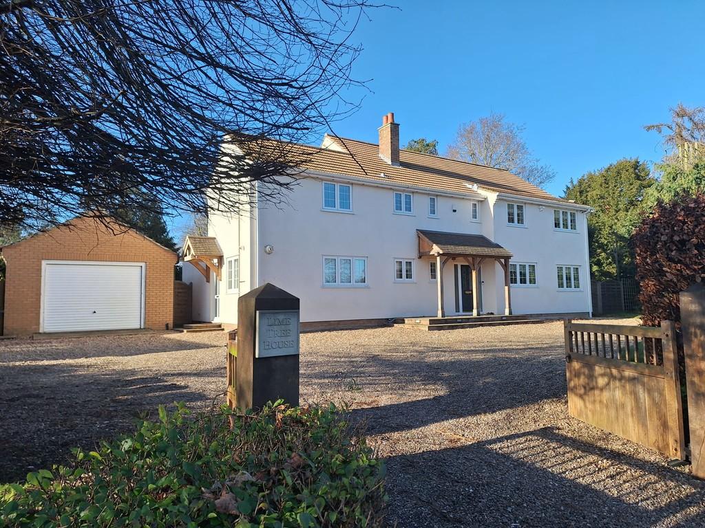 High Bungay Road, Loddon 4 bed detached house for sale £895,000