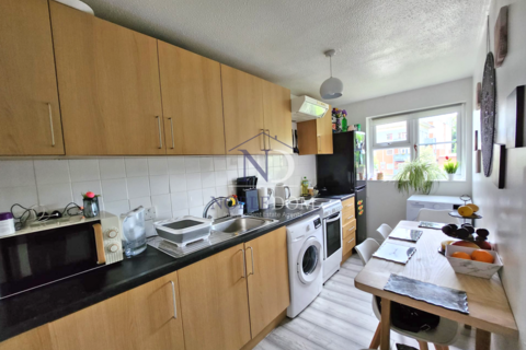 1 bedroom flat for sale - Tavistock Road, West Drayton, UB7