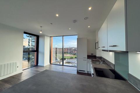 2 bedroom flat to rent, Inverlair Avenue, Glasgow G43