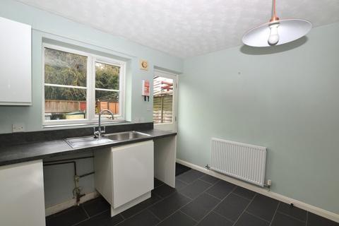 undefined, Campbell Close, Grantham