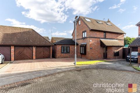 5 bedroom detached house for sale, Campine Close, Cheshunt, Waltham Cross, Hertfordshire, EN8 0UH