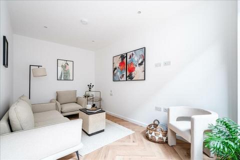 1 bedroom flat for sale, Mildenhall Road, London E5