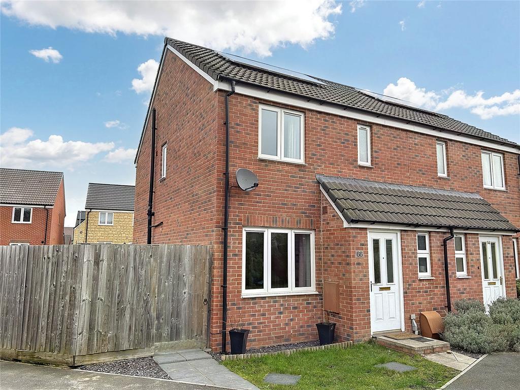 Dartmoor Road, Westbury 3 bed semidetached house £250,000