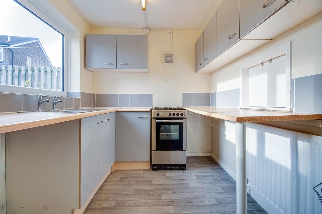 Holmfirth Road, New Mill, Holmfirth 3 bed terraced house for sale £